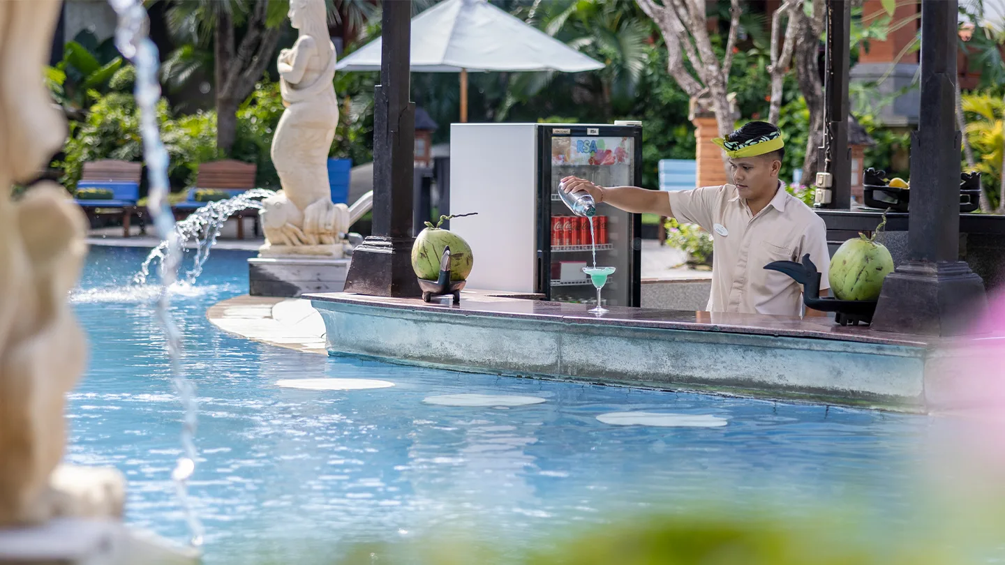 Sunken Bar